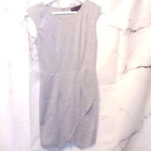 Glam Doll gray dress S 💚💚💚💚